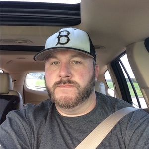 Meet your Posher, Robert